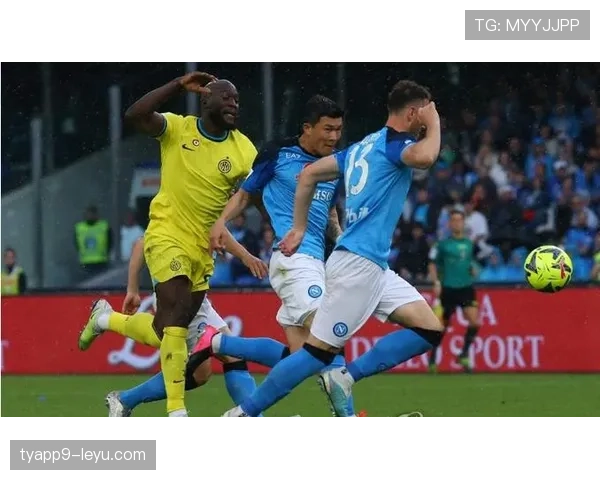 金玟哉硬刚拉莫斯：亚洲铁闸与传奇后卫的巅峰对决引热议