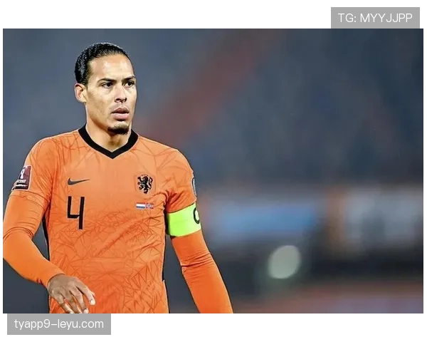 范戴克荣膺PFA年度最佳球员,状态持续飙升引足坛瞩目 范戴克荣膺PFA年度最佳球员,状态持续飙升引足坛瞩目