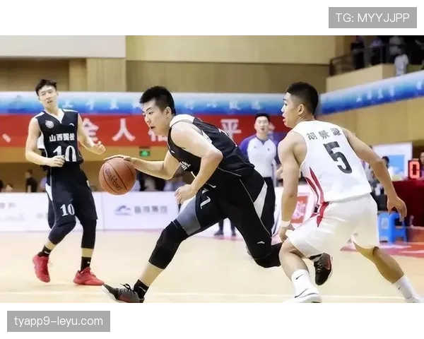 布拉加阵型调整引爆战术革新，未来赛场表现引人期待