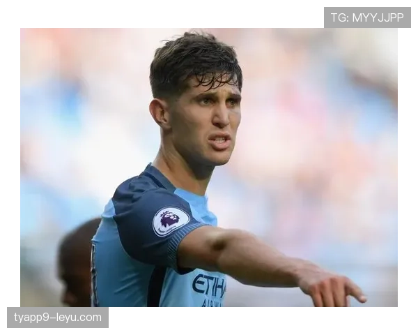 约翰·斯通斯：巴恩斯利青训出身的中卫生涯起点解析