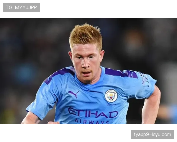 德布劳内生涯轨迹解析:从全能中场到进攻大脑的进化 德布劳内生涯轨迹解析:从全能中场到进攻大脑的进化