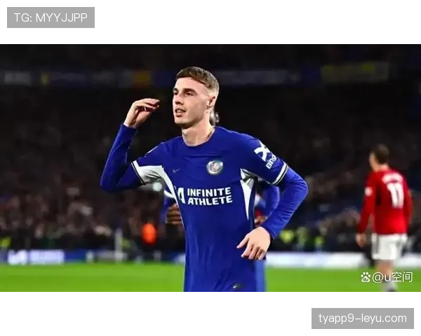 福登 vs 帕尔默:中场位置竞争与战术适配差异 福登 vs 帕尔默:中场位置竞争与战术适配差异